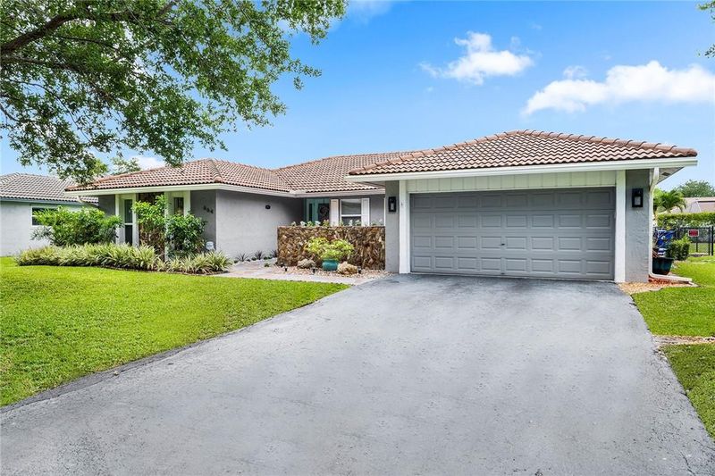 664 Northwest 99th Terrace, Coral Springs, FL 33071